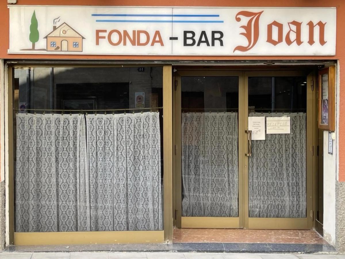 ホテル Fonda Joan サンタ・コロマ・デ・ファルネルス エクステリア 写真